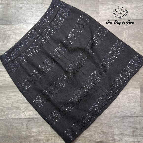 Loft Wool Blend Sequin Detail Mini Skirt Size 0 - Picture 5 of 5